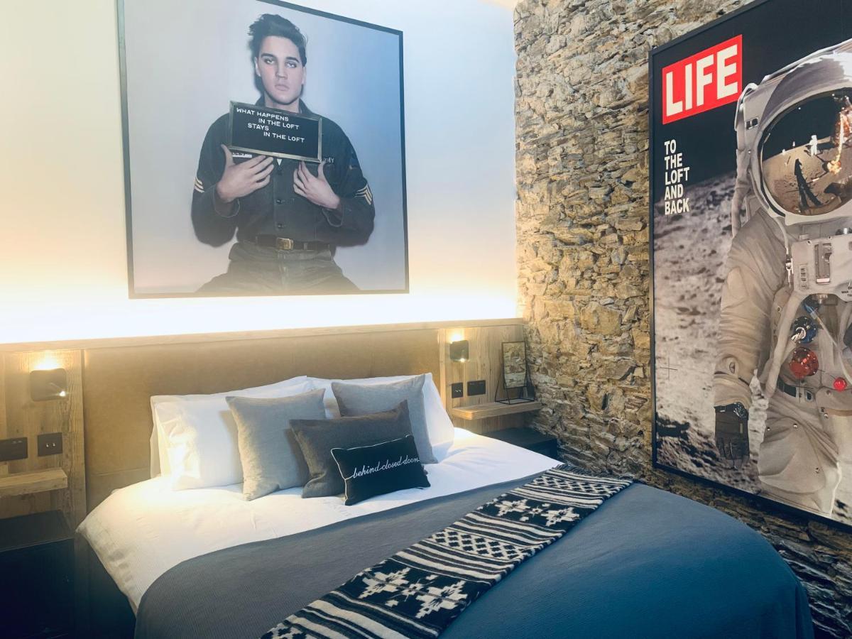 Loft 11 Stunning Luxury Nyc Loft Style Interior Designed 2Bd Apartment Excellent City Centre Location Mezzanine Cinema Room Designer Furniture Amazing Space 더글러스 외부 사진